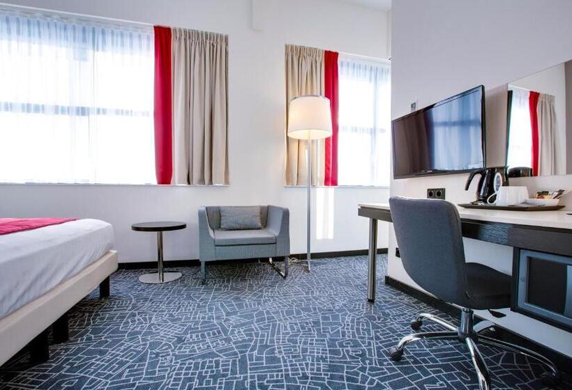 Superior Room, Park Inn By Radisson Amsterdam Airport Schiphol