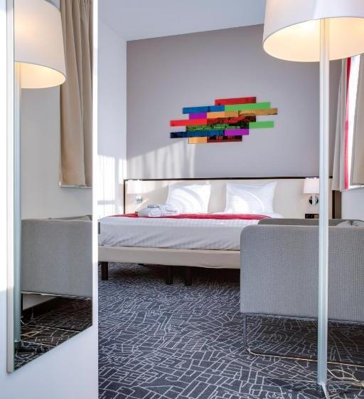 Superior Room with Views, Park Inn By Radisson Amsterdam Airport Schiphol