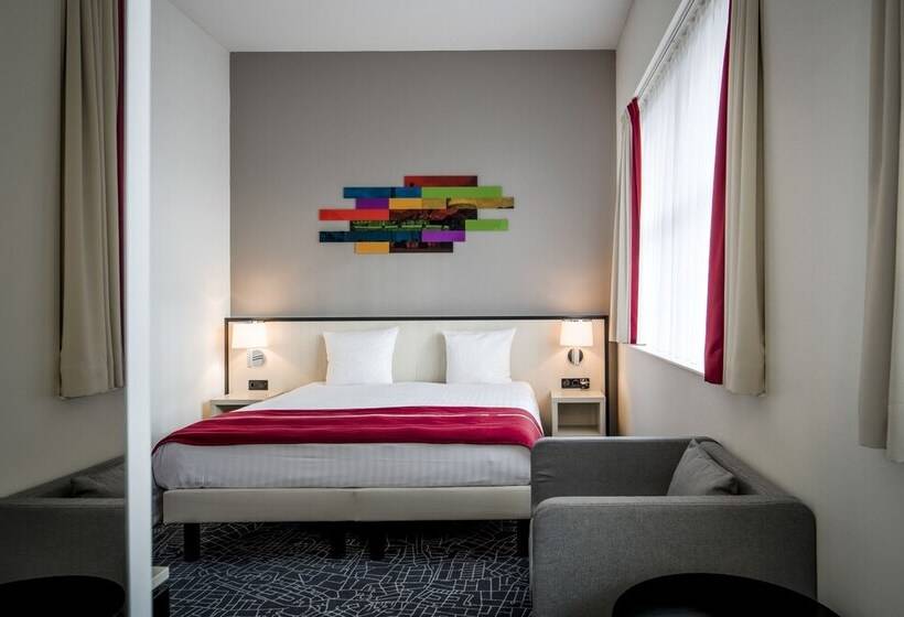 Standard Room with Views, Park Inn By Radisson Amsterdam Airport Schiphol