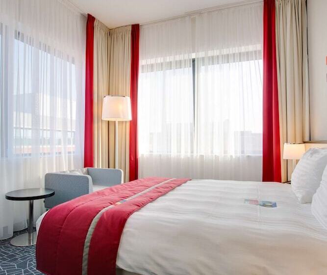 高级大房间, Park Inn By Radisson Amsterdam Airport Schiphol