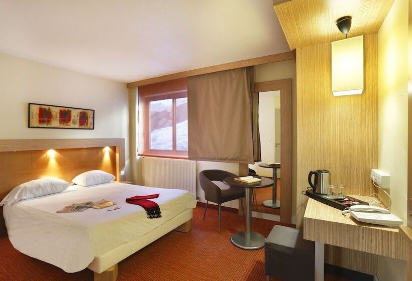 Классический Номер, Suite Home Briancon Serre Chevalier