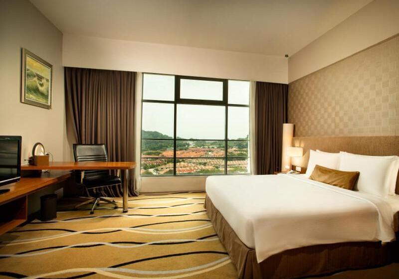 Suite Familiar, Zenith Kuantan