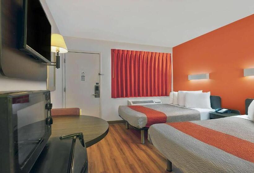 اتاق استاندارد چهار تخته, Motel 6alamogordo, Nm