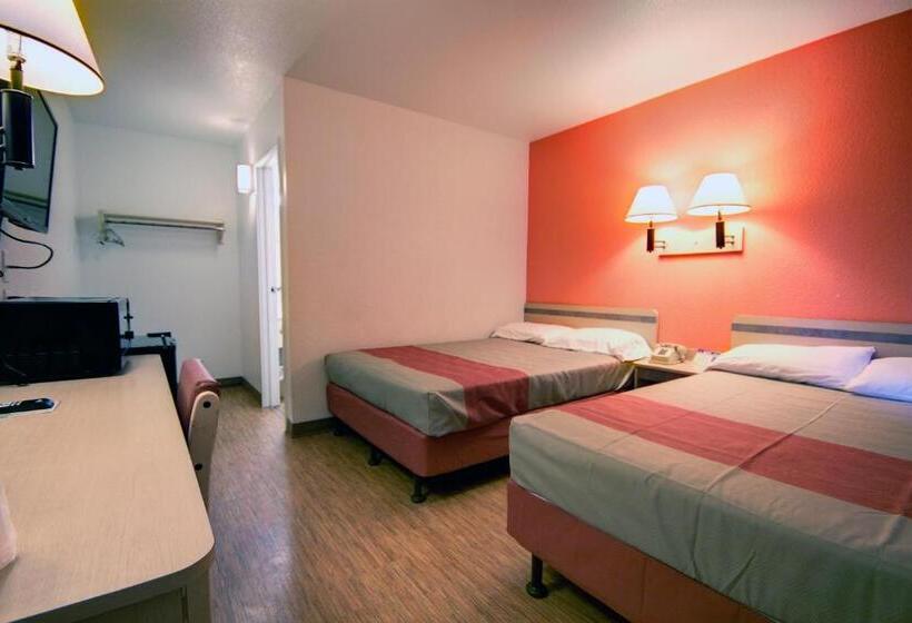 اتاق لوکس چهار تخته, Motel 6alamogordo, Nm