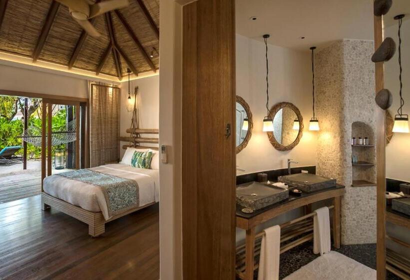 Villa 1 Dormitorio, Constance Moofushi  All Inclusive