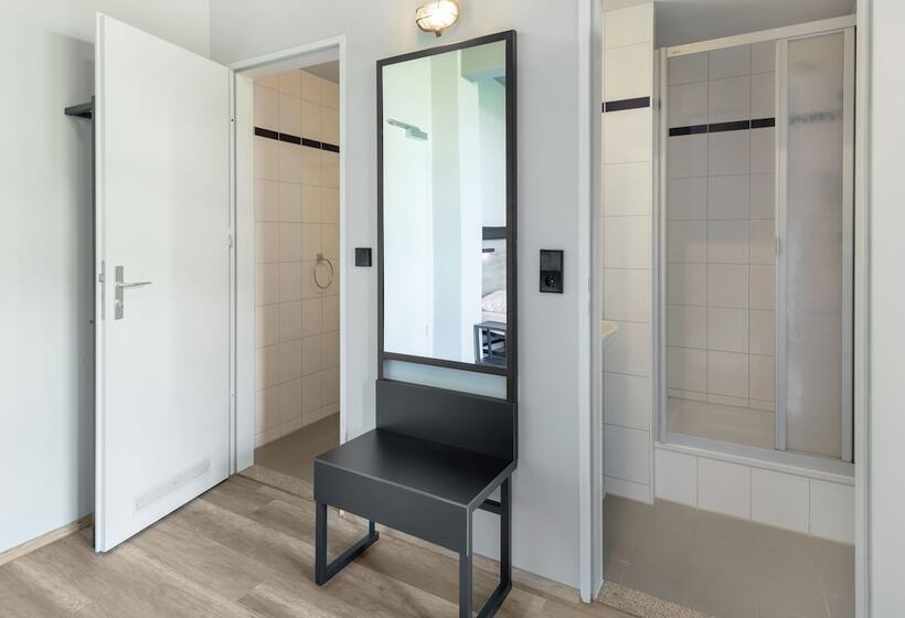 اتاق استاندارد, a&o Frankfurt Galluswarte