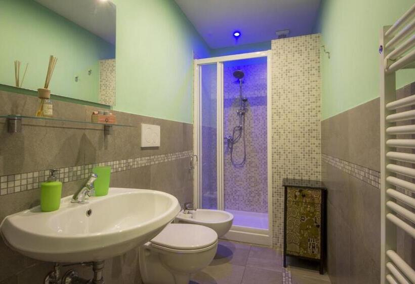 Quarto Triplo Standart, Ridolfi Guest House