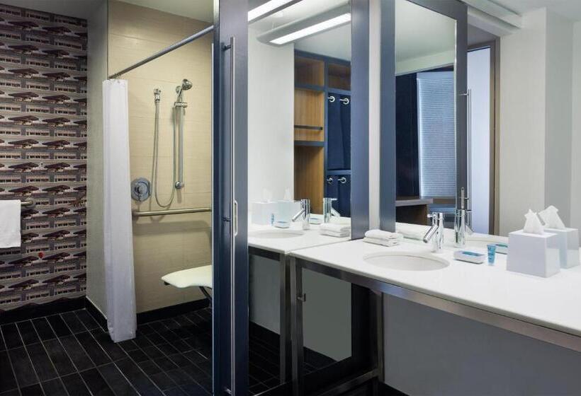 身障者適用スタンダードルーム, Aloft Jacksonville Tapestry Park
