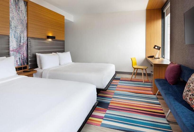 Standard Room Adapted for people with reduced mobility, Aloft Jacksonville Tapestry Park