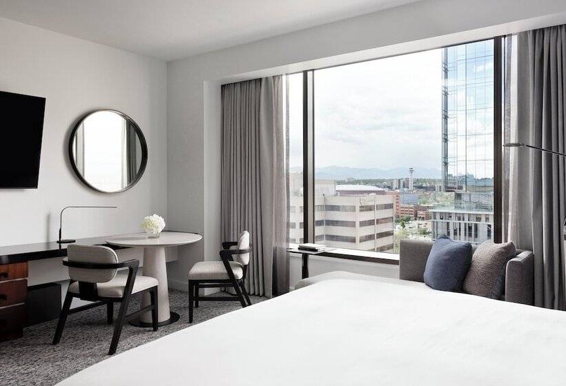 اتاق دلوکس مخصوص معلولین, Four Seasons Hotel Denver