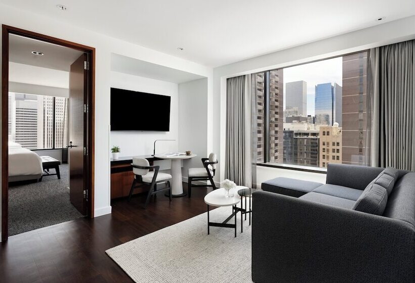 Suite Adaptada para personas con movilidad reducida, Four Seasons  Denver