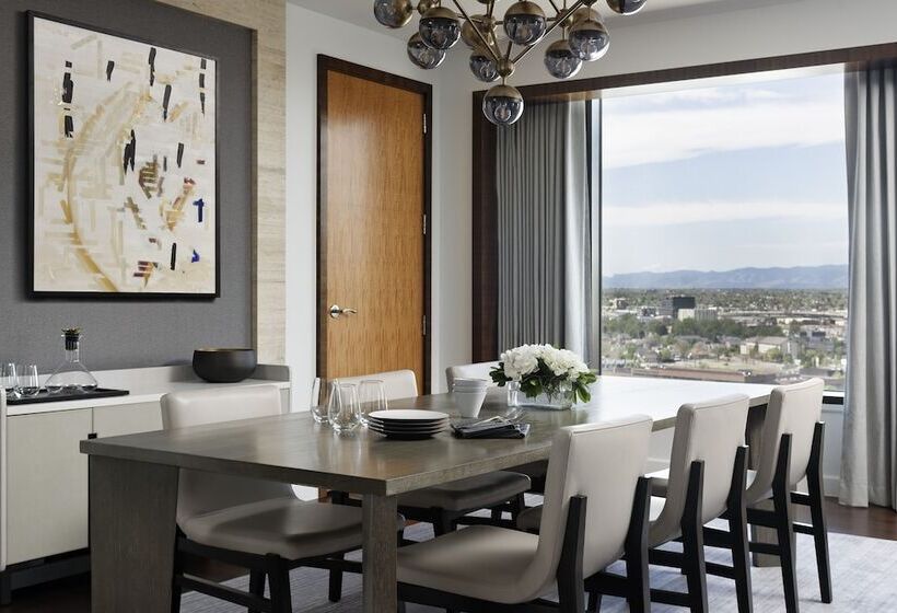 سوئیت پریمیوم, Four Seasons Hotel Denver