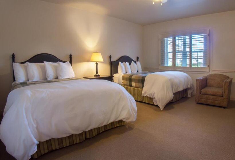اتاق استاندارد چهار تخته, Wine Country Inn