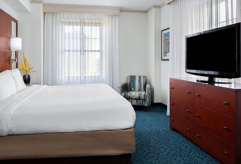 Suite, Residence Inn Cincinnati Downtown/the Phelps