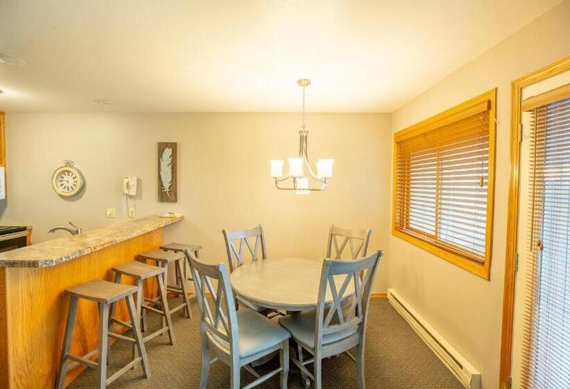 سوئیت 2 خوابه, Westwood Shores Waterfront Resort