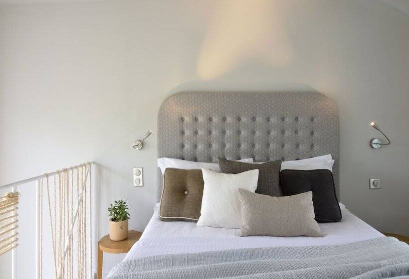 سوییت, Coco Mat Hotel Nafsika