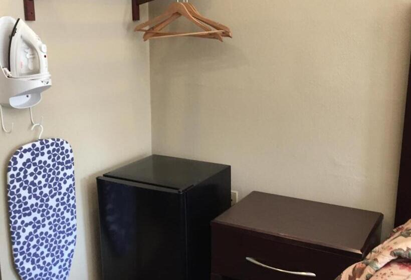 اتاق استاندارد با تخت بزرگ, Deluxe Inn Redwood City