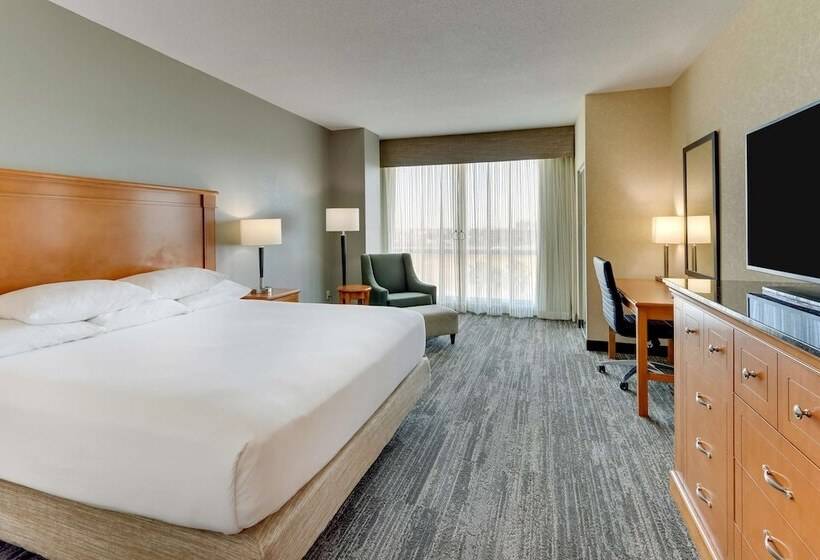 اتاق لوکس, Drury Inn & Suites  Universal Orlando Resort™