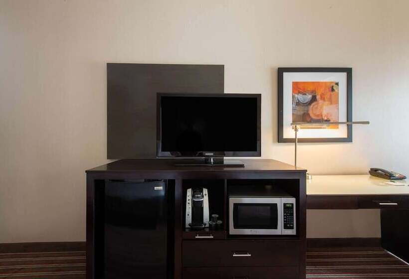 سوئیت با تخت بزرگ, La Quinta By Wyndham Harrisburg Hershey