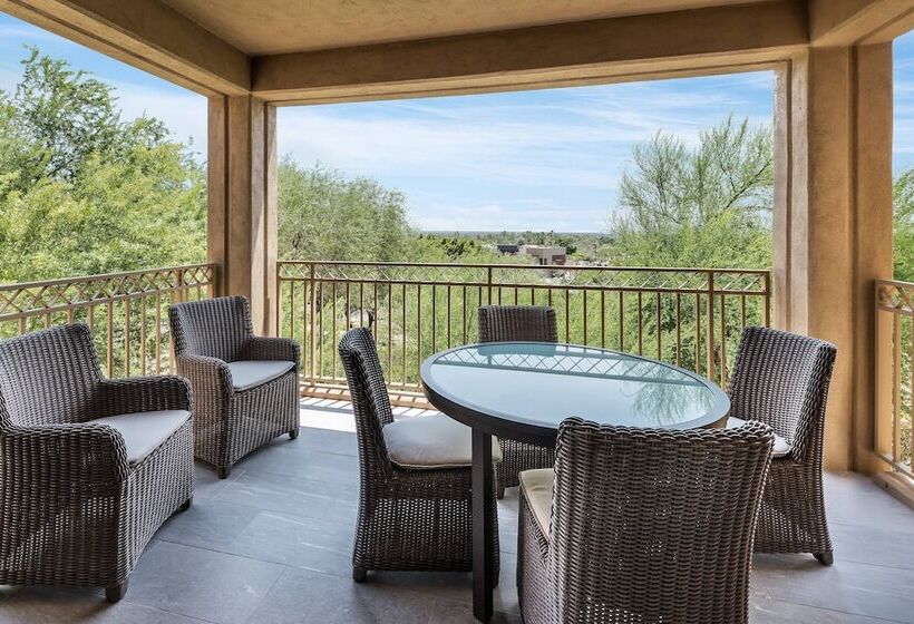 سوئیت با چشم‌انداز زمین گلف, The Canyon Suites At The Phoenician, A Luxury Collection Resort, Scottsdale
