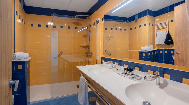 اتاق استاندارد برای معلولان, Princess Inn
