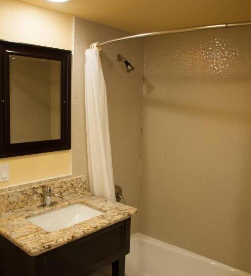 اتاق استاندارد, Bayshore Inn Ventura