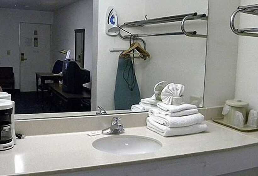 اتاق لوکس, Guest Inn Rogers