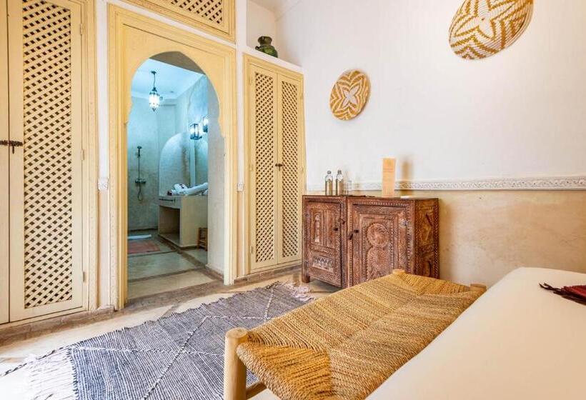 Superior Room, Riad L'orange Bleue