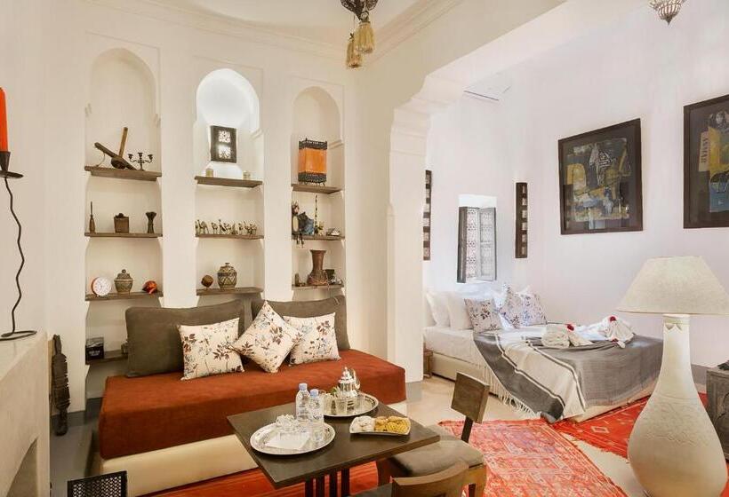 Junior Suite Familiar, Riad Swaka