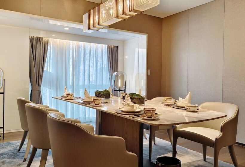 سوئیت پرزیدنت, Crowne Plaza Hohhot City Center
