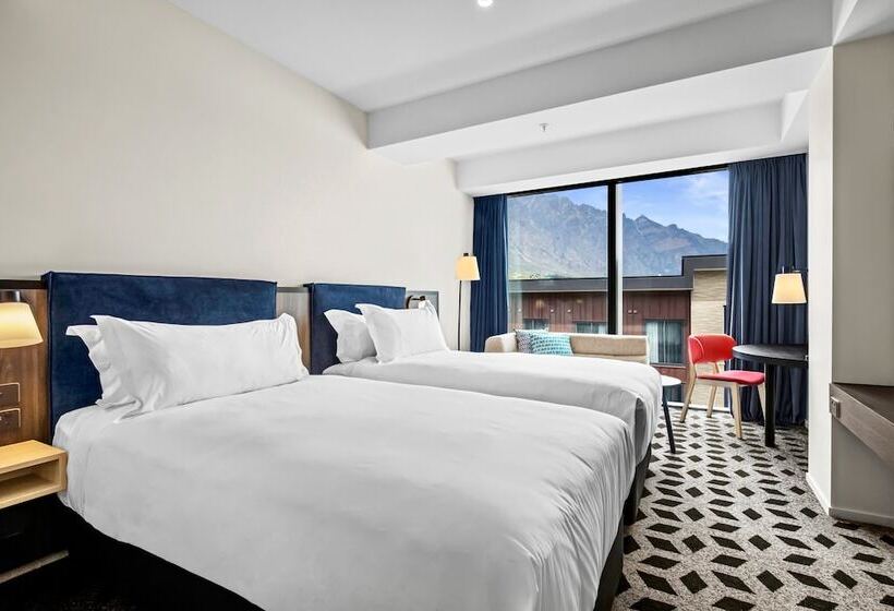 اتاق استاندارد با چشم‌انداز کوهستان, Holiday Inn Queenstown Remarkables Park