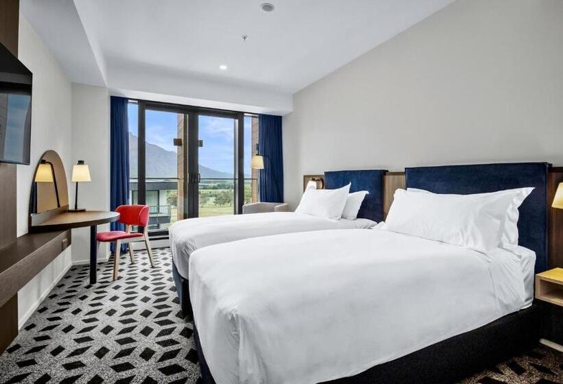 اتاق استاندارد با چشم‌انداز کوهستان, Holiday Inn Queenstown Remarkables Park