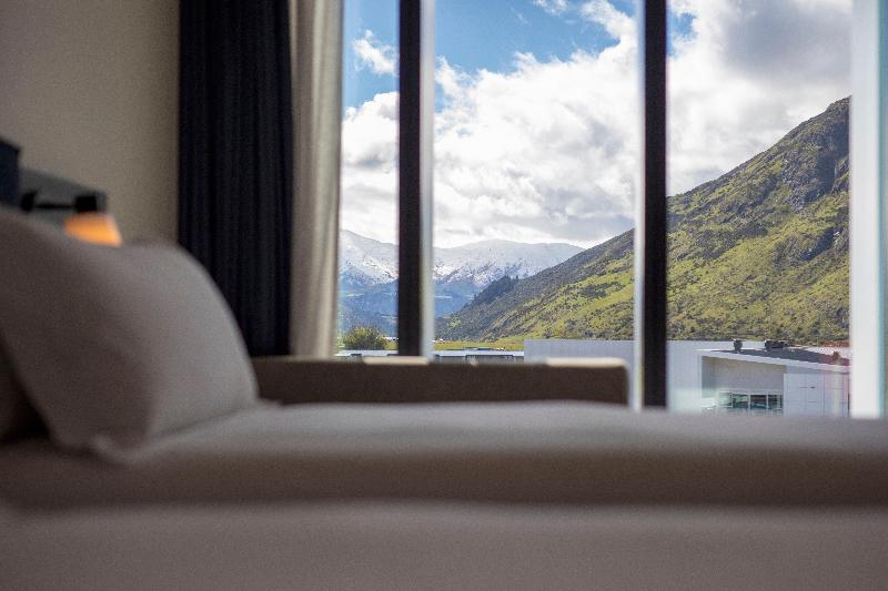 اتاق استاندارد با چشم‌انداز کوهستان, Holiday Inn Queenstown Remarkables Park