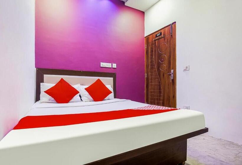 اتاق کلاسیک سه تخته, Prince By Oyo Rooms