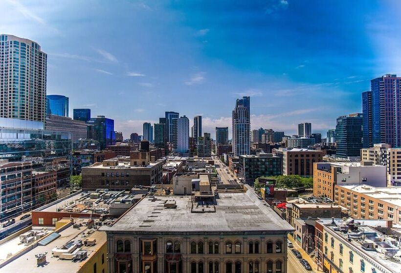 اتاق استاندارد با 2 تخت دوبل, Aloft Chicago Downtown River North