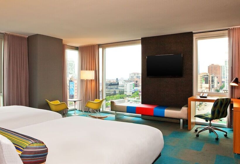 اتاق استاندارد با 2 تخت دوبل, Aloft Chicago Downtown River North