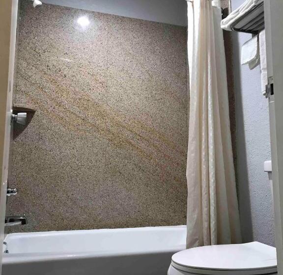 اتاق استاندارد با 2 تخت دوبل, Walnut Inn   Checotah