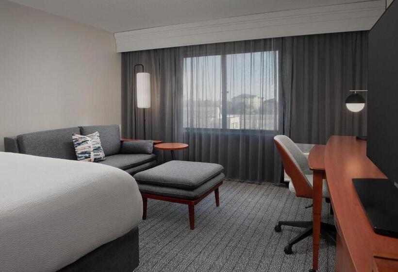 اتاق استاندارد با تخت بزرگ, Courtyard By Marriott Panama City
