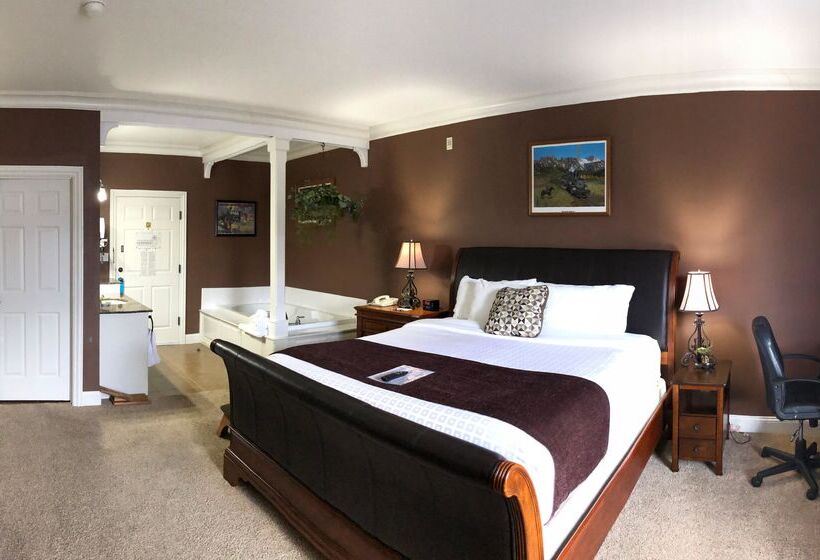 Deluxe Suite, Depot Inn & Suites