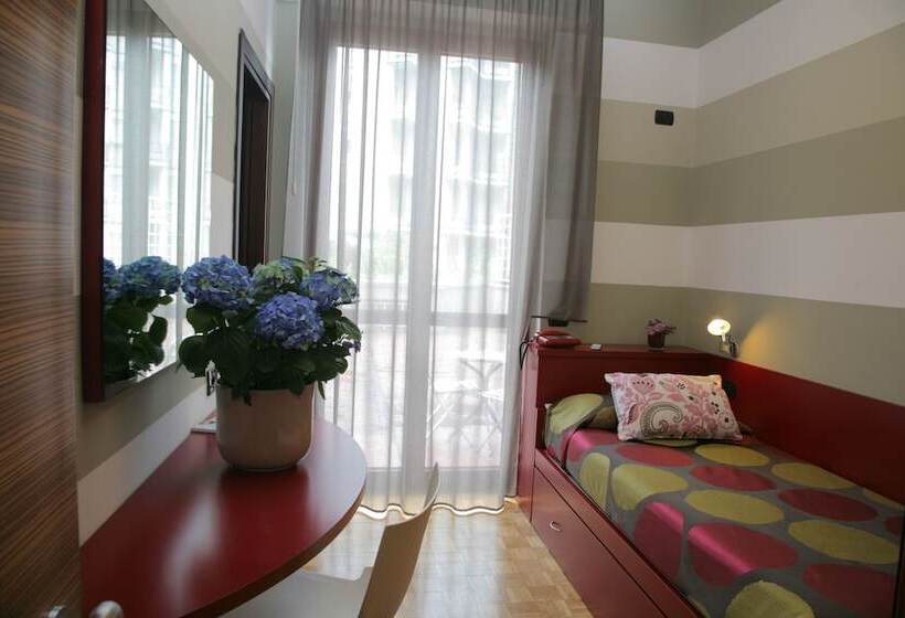 اتاق استاندارد یک نفره, Park Hotel Meublé