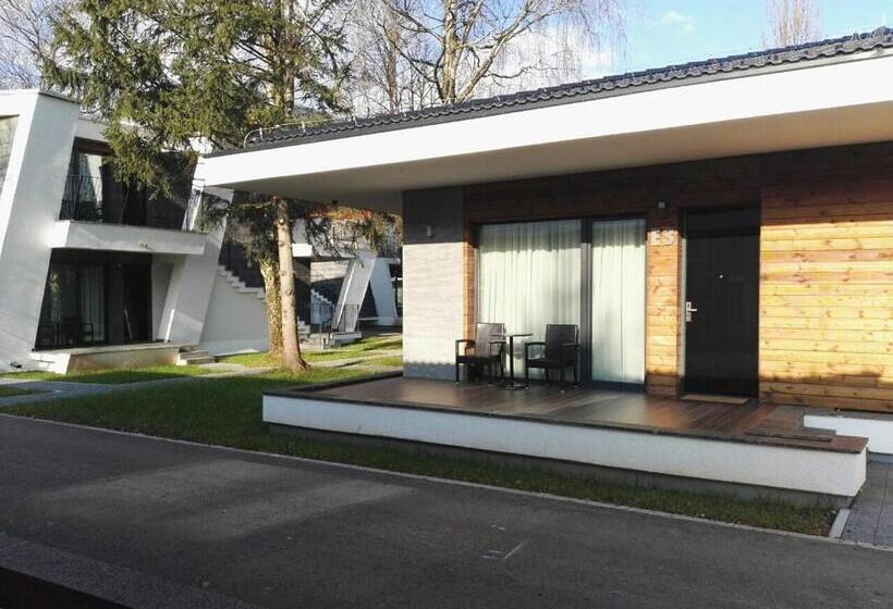 اتاق استاندارد چهار تخته, Villas And Apartments Oaza