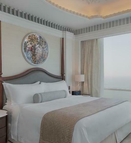 Deluxe Suite King Bed, The St. Regis Abu Dhabi