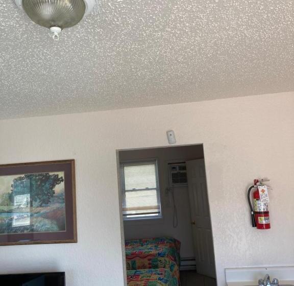 استودیوی استاندارد, Surfside Motel   Seaside Heights