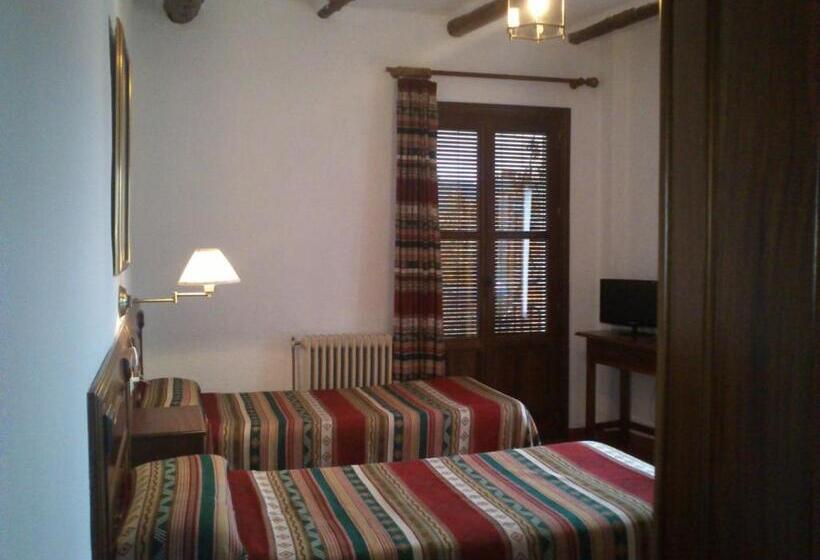 اتاق استاندارد, Hostal Rural Poqueira