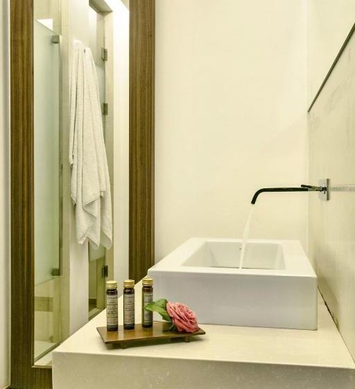 اتاق استاندارد, 12 Months Resort & Spa