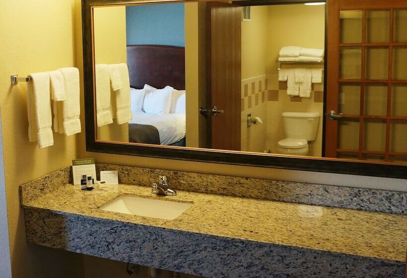 Suite Deluxe, Americinn By Wyndham Fort Dodge