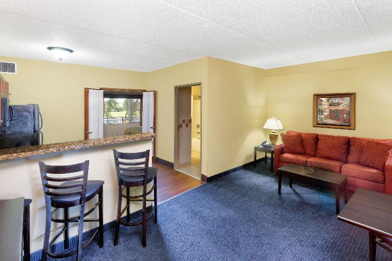 سوییت سوپریور, Americinn By Wyndham Vidalia