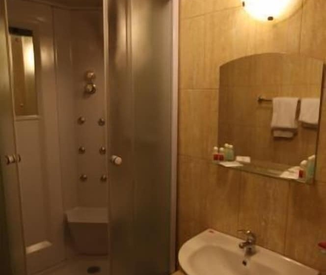 اتاق اکونومی با حمام مشترک, Armada Comfort