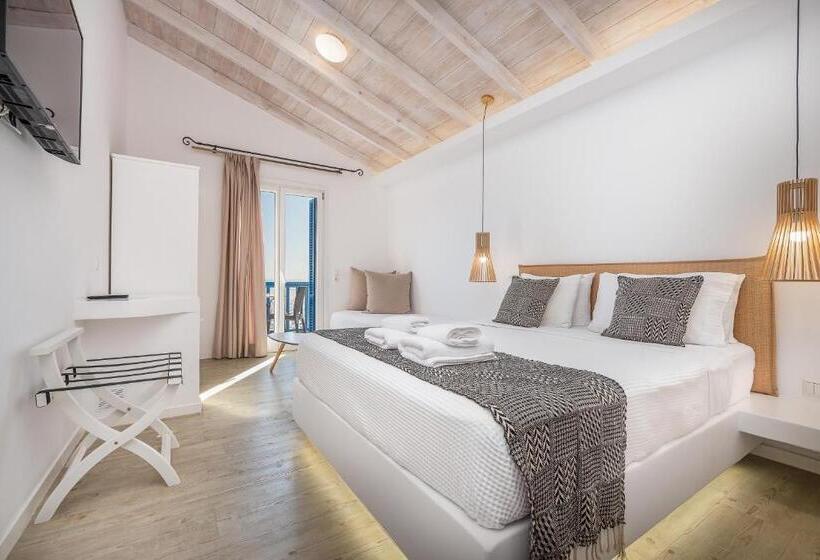 سوییت جونیور, Blue Bay Resort Village
