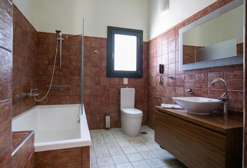 سوییت سوپریور با چشم‌انداز دریا, Krinos Suites